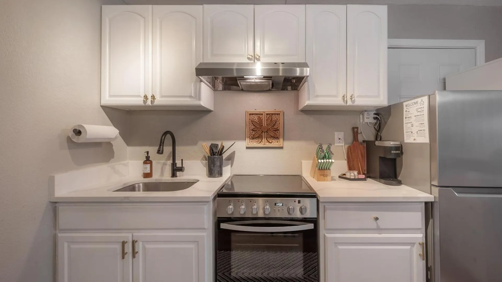 Charming Studio Apartment In West Tampa Perfect For Couples 1576