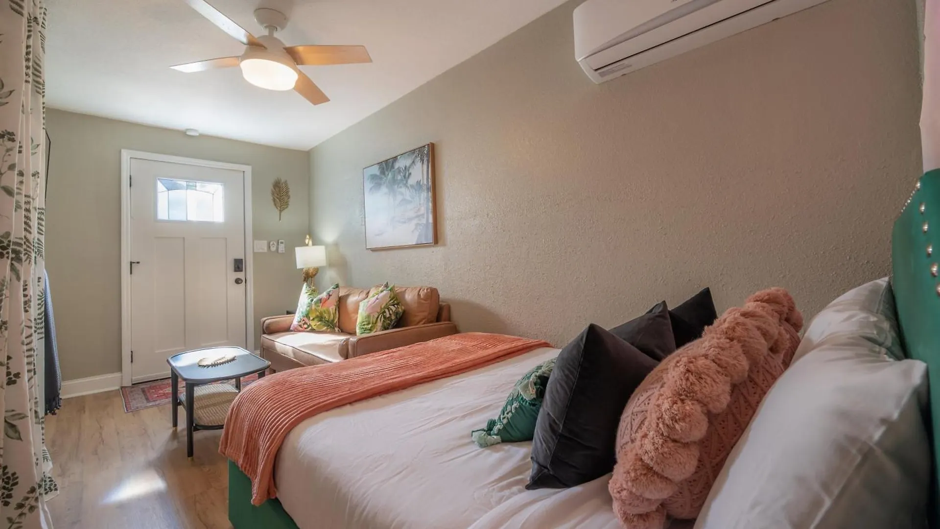 Charming Studio Apartment In West Tampa Perfect For Couples 1576 Prázdninový dům